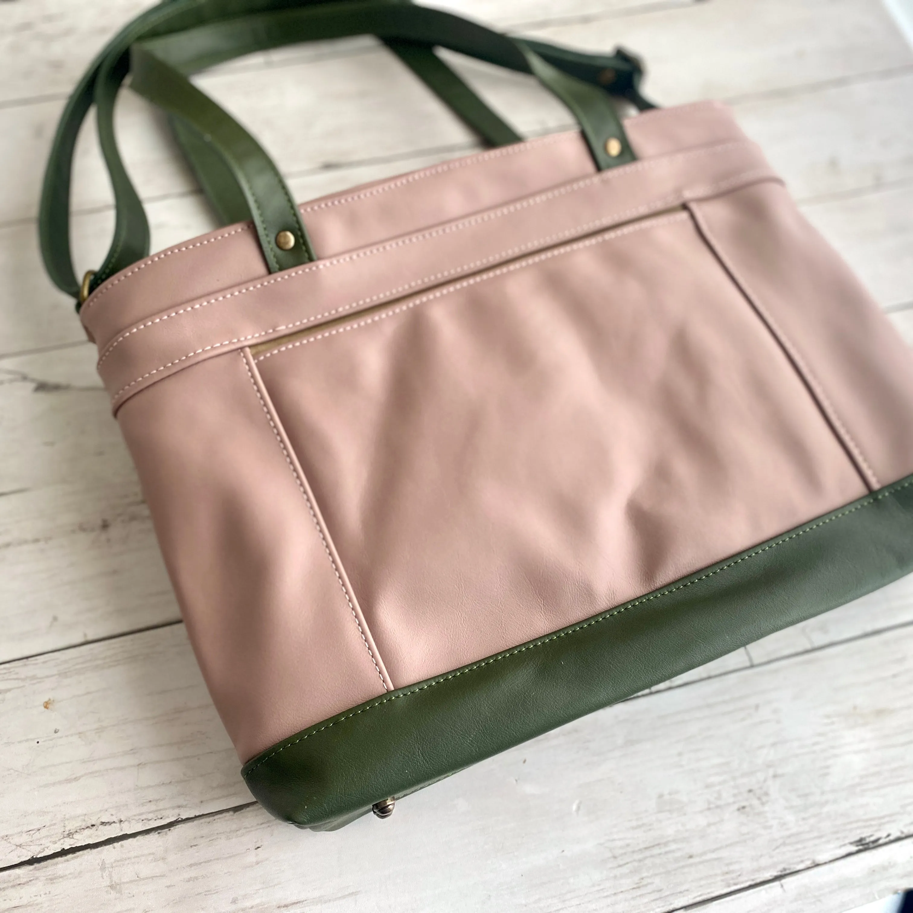 Archive Mini in Dusty Rose, Olive