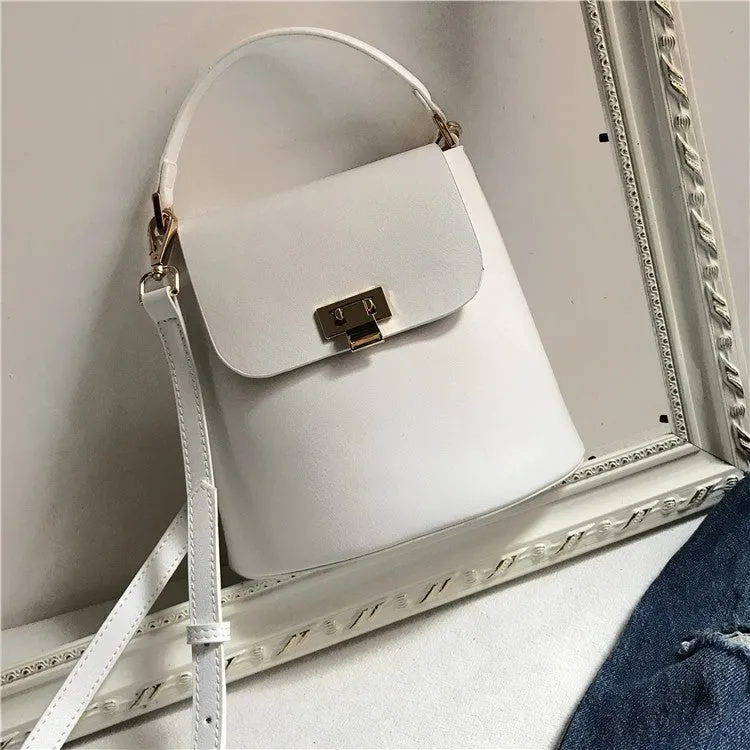 Chic Womens Leather Crossbody Bags Leather Handbags for Women