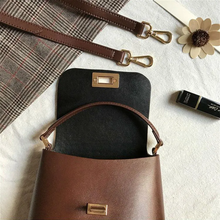 Chic Womens Leather Crossbody Bags Leather Handbags for Women