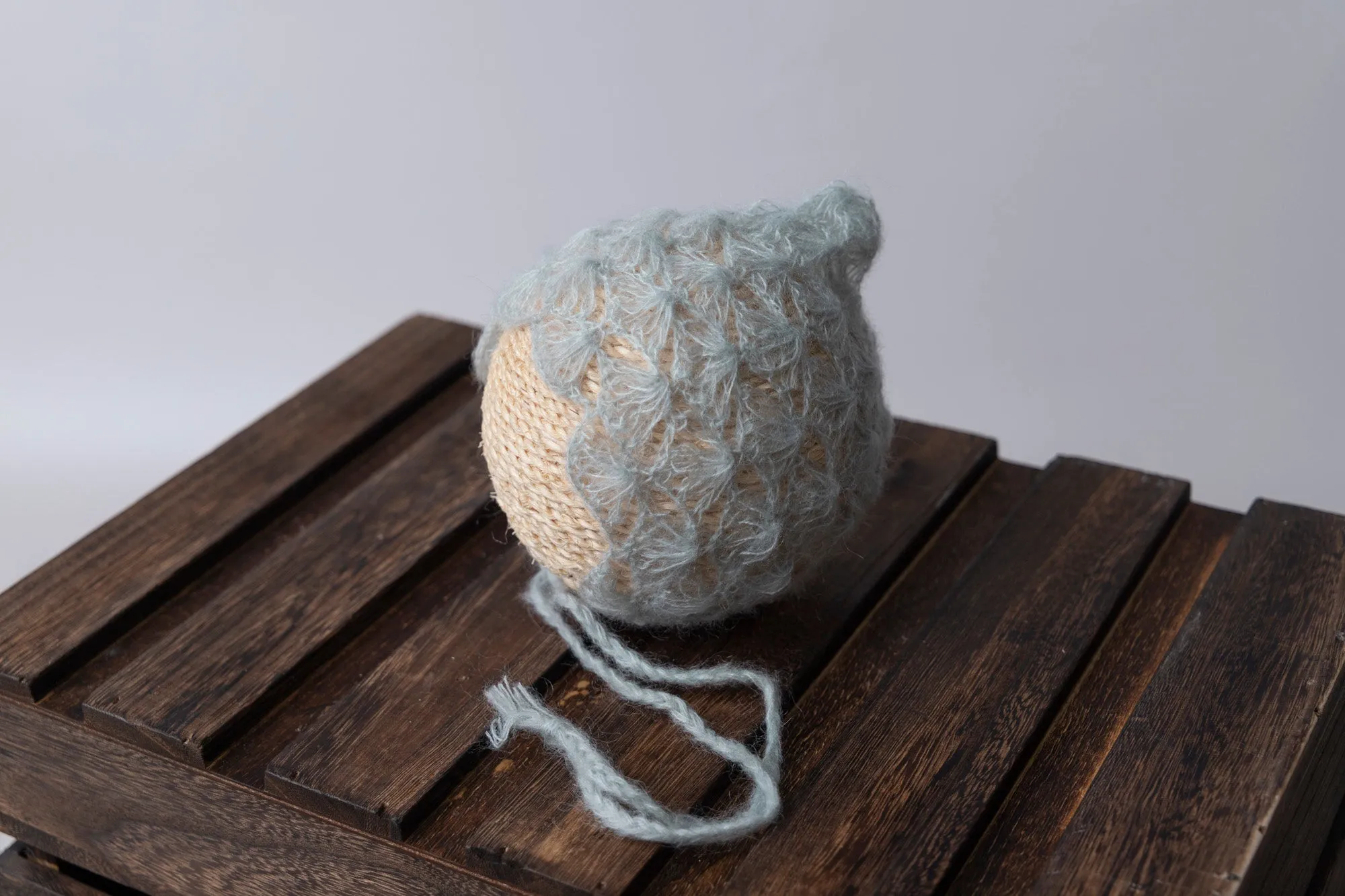 Ornate Pointy Mohair Bonnet - Pale Green