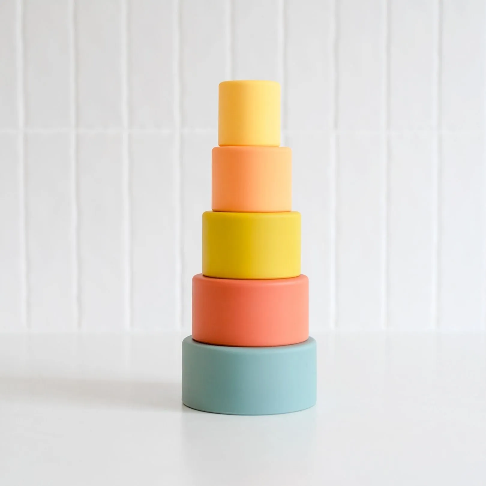 Round Stacker Cups