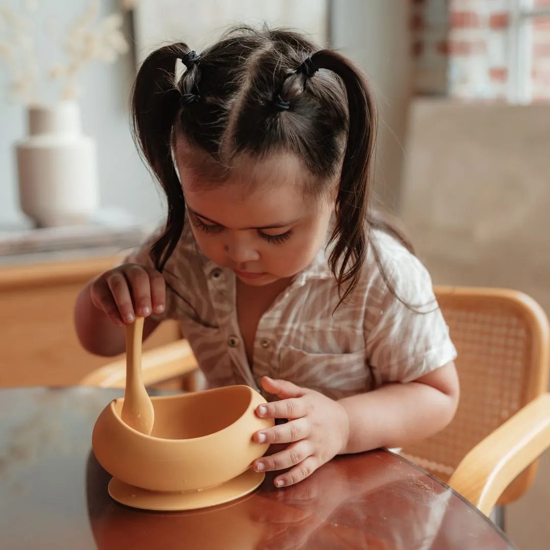 Stage 1 Suction Bowl & Spoon Set | Mango