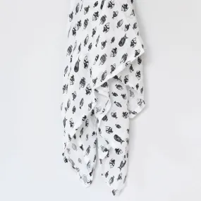 Wee Gallery - Organic Muslin Swaddle - Fish
